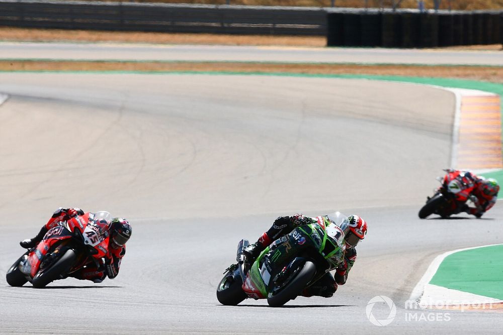 SBK, Aragon, Superpole Race: Rea si impone su Redding