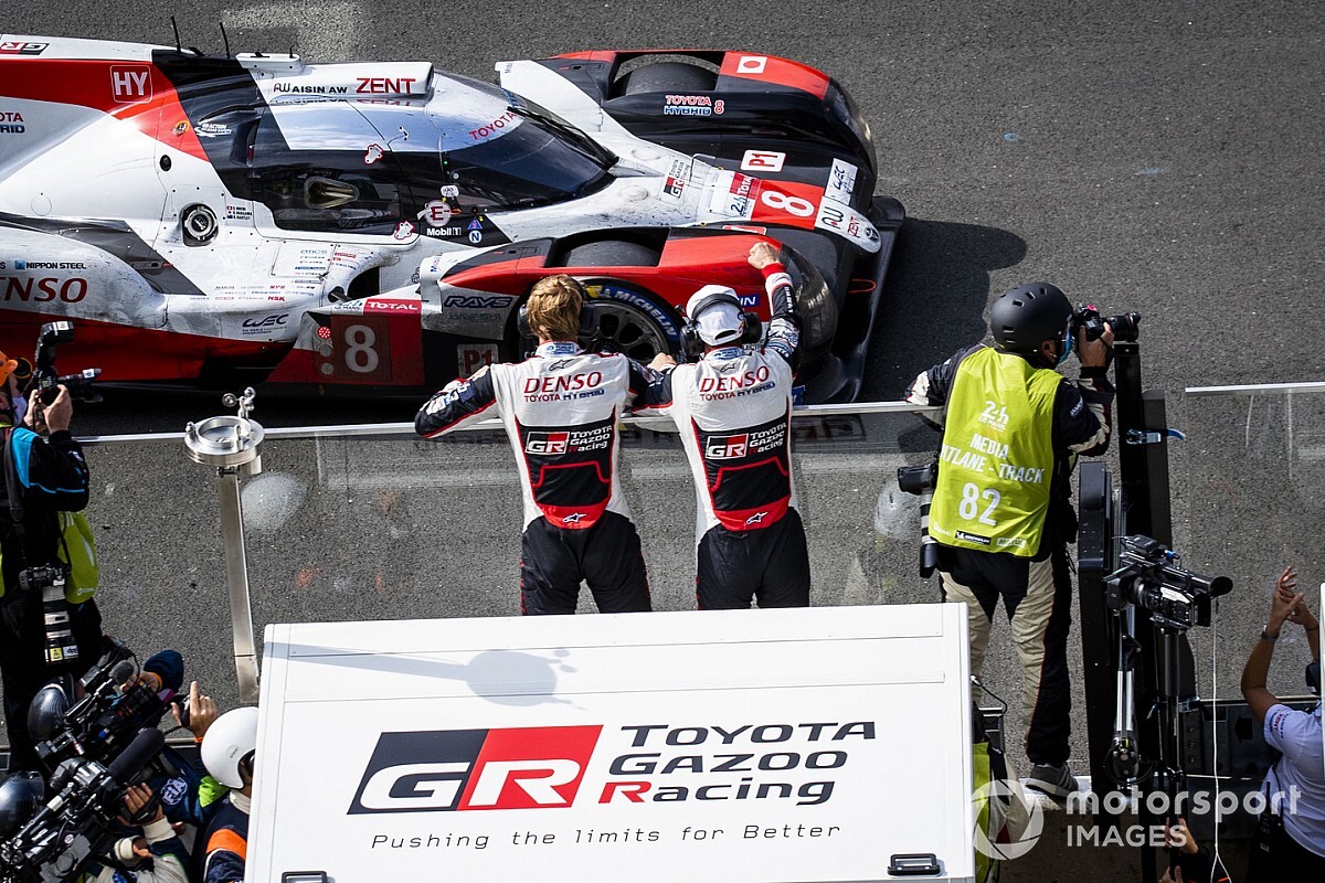 ブエミ&中嶋一貴ル・マン3連覇。「僕らは他の車よりも運に恵まれている」