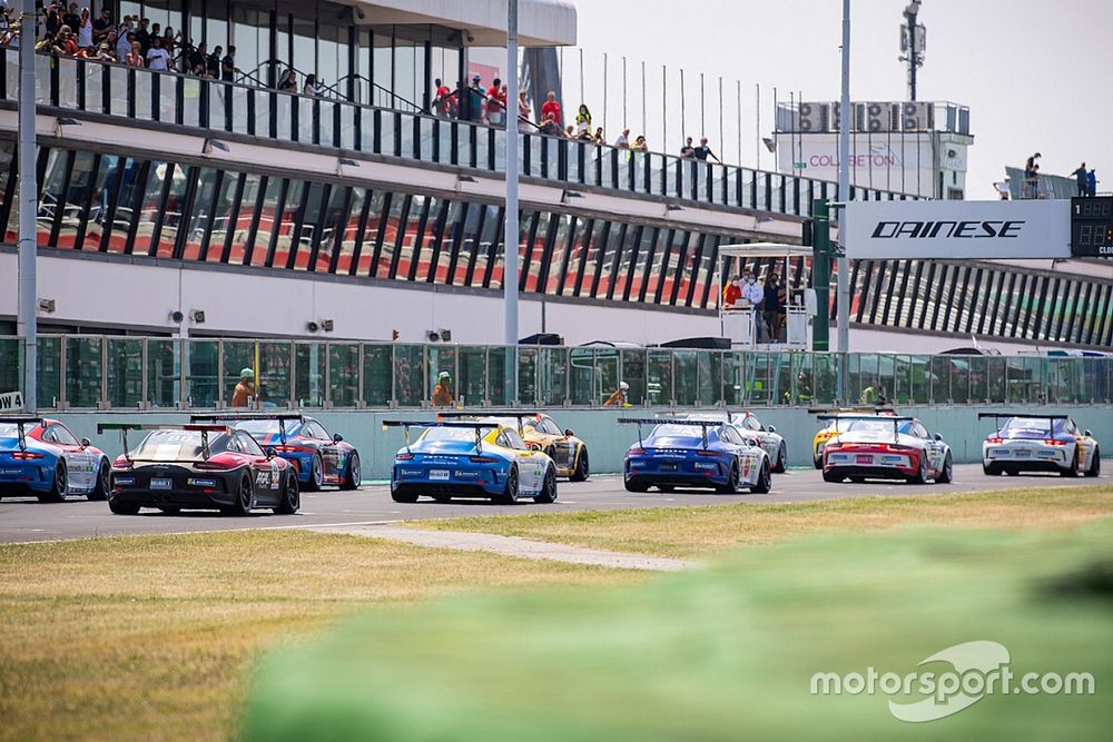 Carrera Cup Italia: record iscritti a Vallelunga? Ecco orari e tv