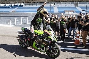 Fotos: la curiosa celebración del sexto título de Rea en el WorldSBK