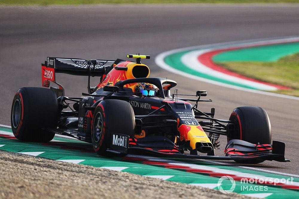 Schumacher nem érti, hogy mit keres még Albon a Red Bullban