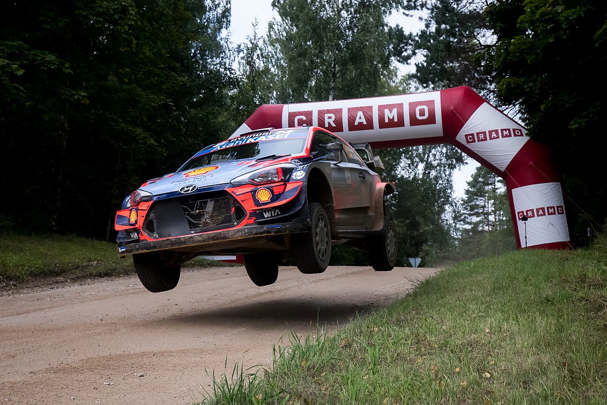 WRC, Rally Estonia: Tanak chiude al comando la prima tappa
