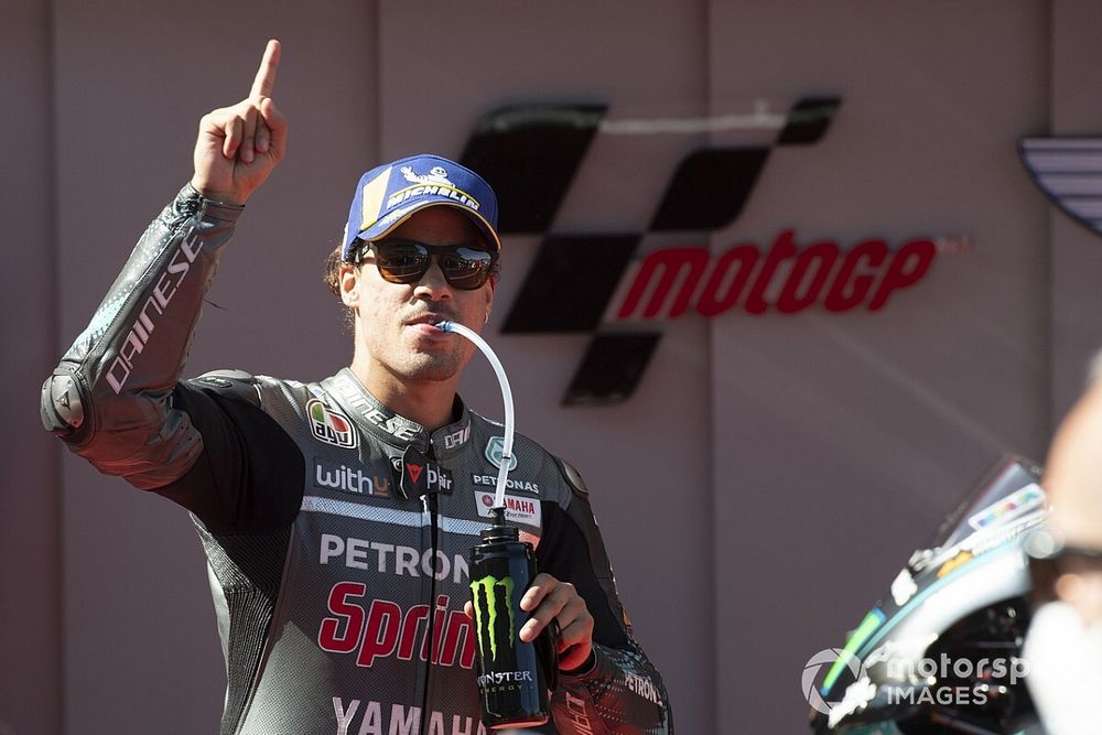 Morbidelli, Quartararo y Rossi en la primera línea en Barcelona