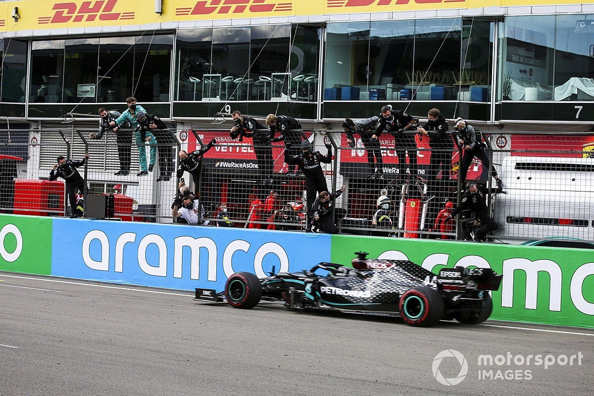 Mercedes, bu hafta sonu art arda 7. takımlar şampiyonluğunu kazanabilir