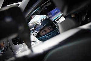 ラッセル、悔しい予選Q2敗退。原因は「勝手にアクセルが踏まれるような」トラブル……メルセデスは問題解消できず