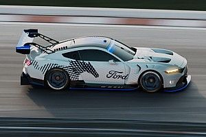 Ford Mustang: ecco la Dark Horse GT3 per il 2024