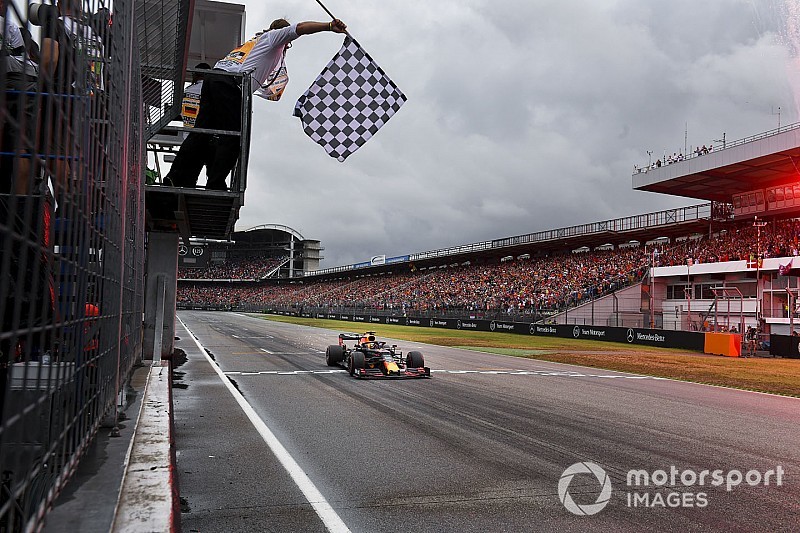 Palabrotas, polémica y alegría: las radios del GP de Alemania