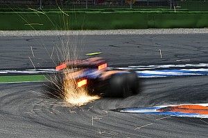 Technikai probléma miatt esett ki Norris a McLarennel a Q1-ben