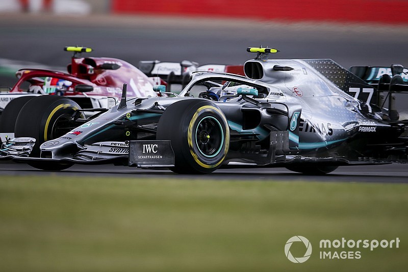 Photos - Les F1 en piste à Silverstone