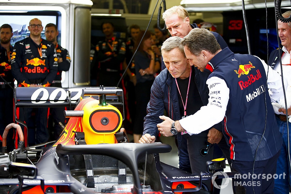 Horner: „A kisebb csapatok miért ne vehetnének egy Mercedest, egy Ferrarit, vagy egy Red Bullt?
