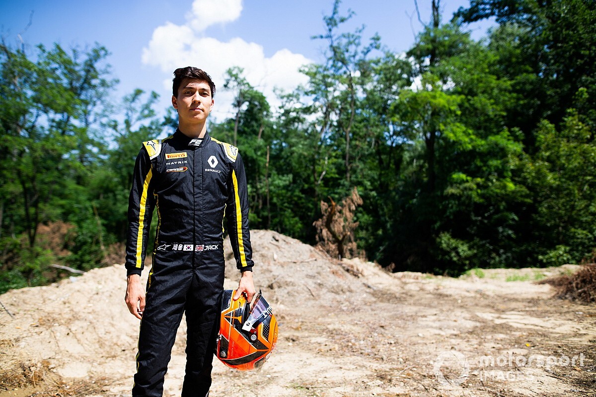 Karier Balap Aitken Berawal dari Pesta Gokart