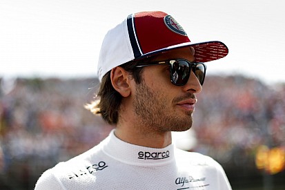 Giovinazzi: "İki yılı kenarda geçirmek kolay değildi"