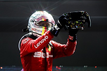 Vettel: "Takım benden, herkesten daha büyük"