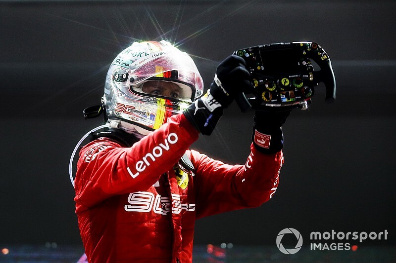Vettel: "Takım benden, herkesten daha büyük"