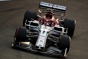 Raikkonen: "Kvyat'ı son anda gördüm"