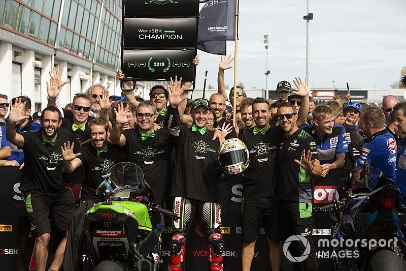 Jonathan Rea, Kawasaki Racing Team celebra su quinto título mundial