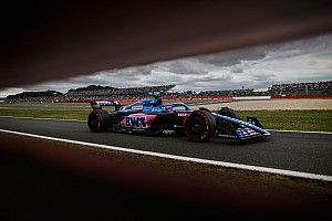 De F1-toekomst van Alonso: “Je zou gek zijn hem weg te sturen”