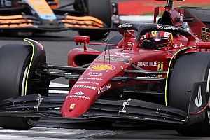 Sainz sprakeloos na eerste F1-zege: "Zenuwen gierden door mijn lijf"