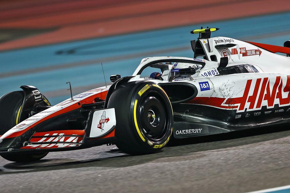 Latifi Tak Kelihatan Jadi Alasan Schumacher di GP Abu Dhabi