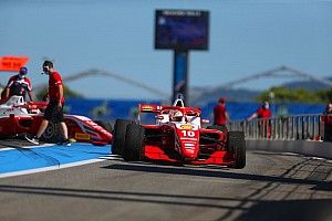 Formula Regional, Paul Ricard: Petecof si impone in Gara 2