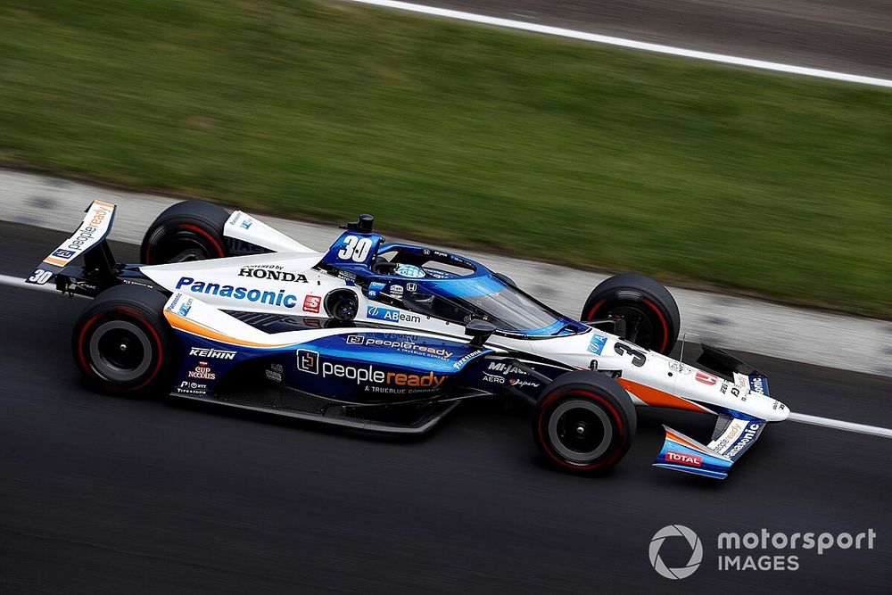 Sato: “Extremely challenging” to make passes at Indy this year