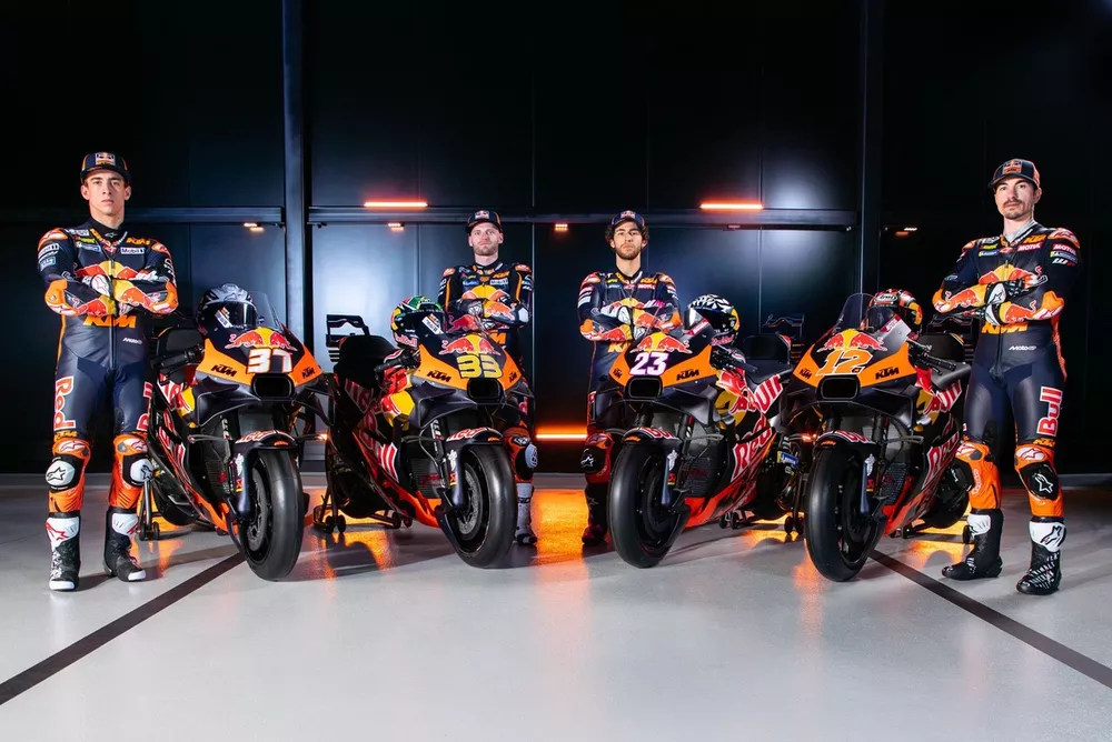 Pedro Acosta, Brad Binder, Red Bull KTM Factory Racing, Enea Bastianini, Maverick Vi&ntilde;ales, Red Bull KTM Tech3