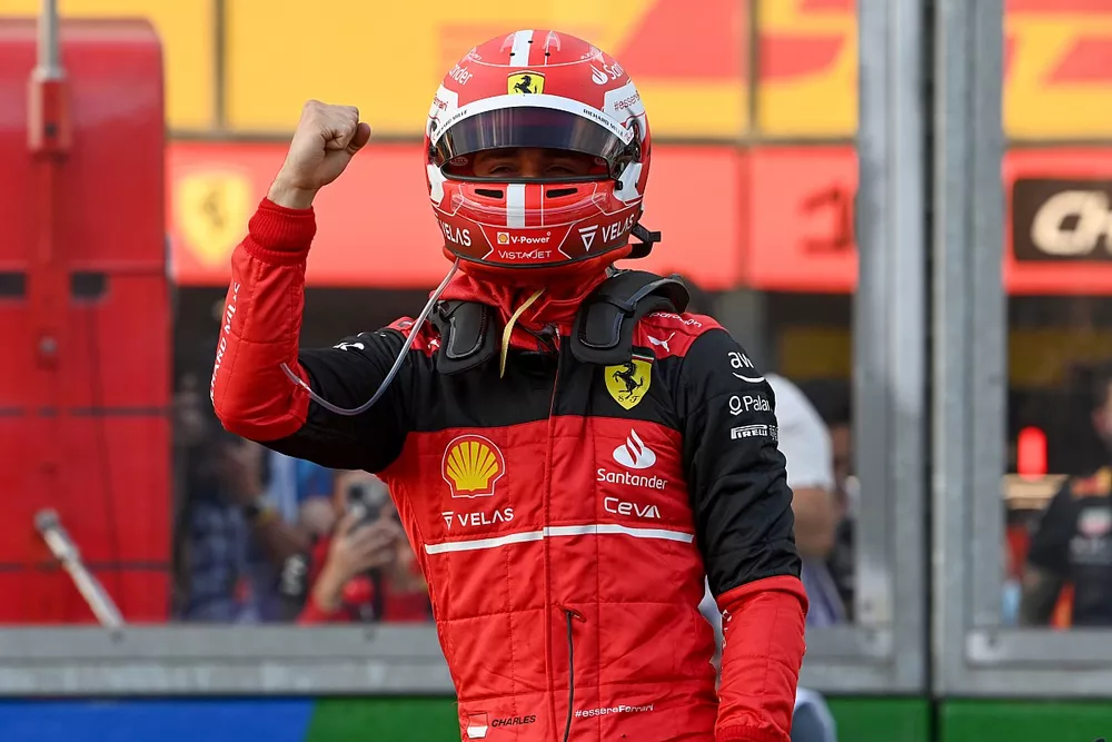 Pole man Charles Leclerc, Ferrari, in Parc Ferme
