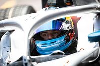 F2 Baku: Vips claims pole after Iwasa crash causes red flag
