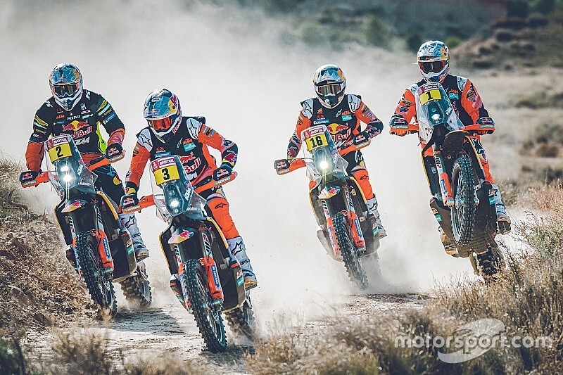 KTM, Honda y Yamaha, la batalla por una corona inexpugnable