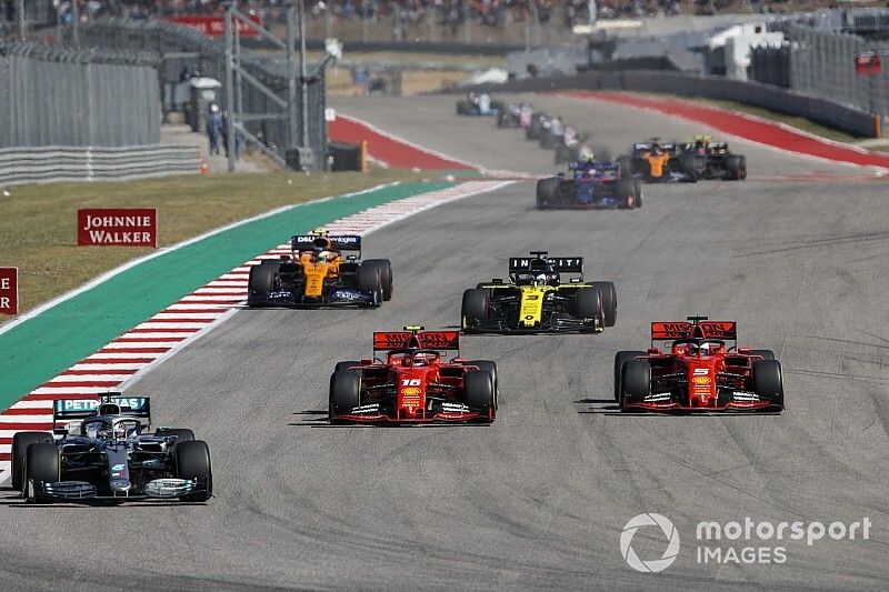 0.5 másodpercre csökkent a Ferrari előnye az egyenesekben