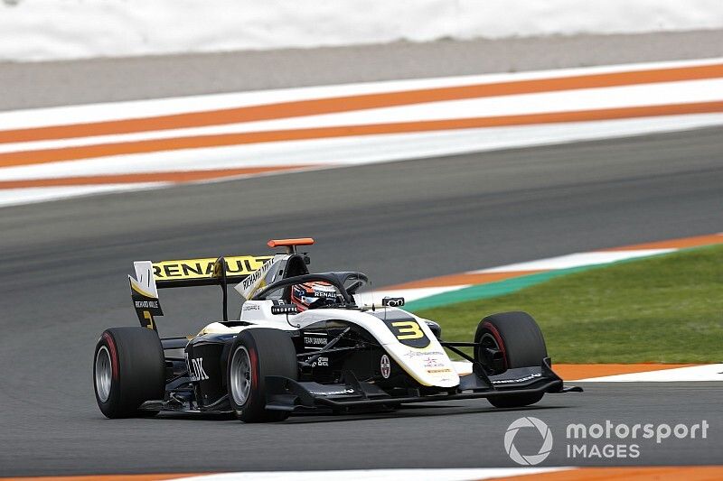 Lundgaard también lidera el segundo día del test de F3 en Valencia