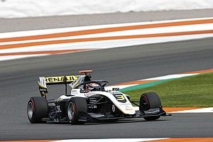 Lundgaard stays on top in Valencia F3 test