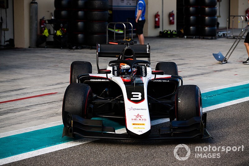 Coronavirus: Lundgaard in quarantena, salta i test di F2