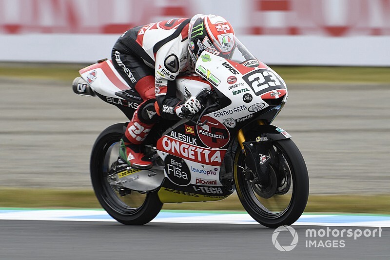 Moto3日本予選:アントネッリPP獲得。鈴木竜生3番手フロントロウ