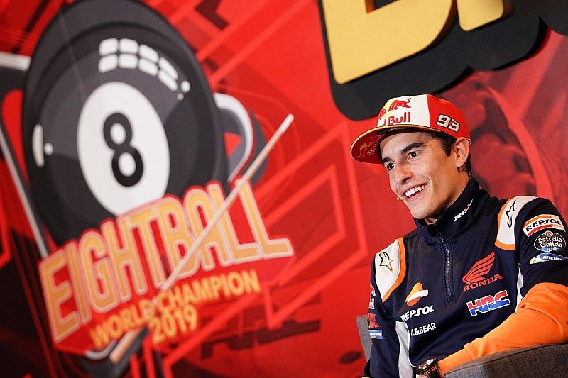 Marc Márquez y su hermano Álex celebran sus títulos de campeones 2019 en Cervera