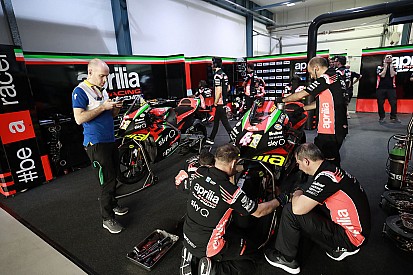 Aprilia y KTM podrán desarrollar el motor hasta final de junio