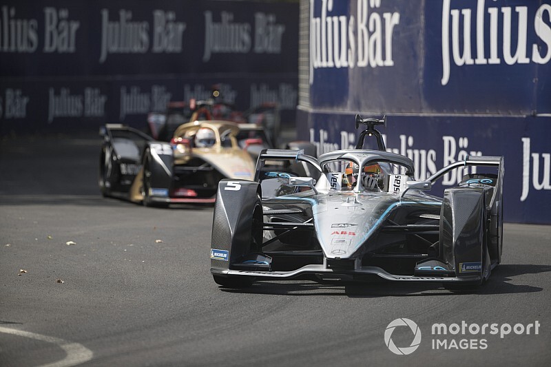 Vandoorne leider na drie FE-races: "Geweldige start"