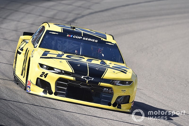 Hendrick teammates Byron and Elliott lead first Cup practice
