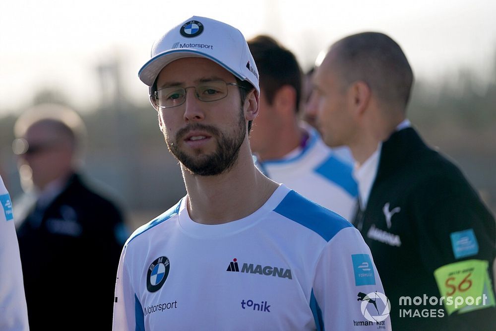 Alexander Sims, BMW I Andretti Motorsports on his trackwalk                               