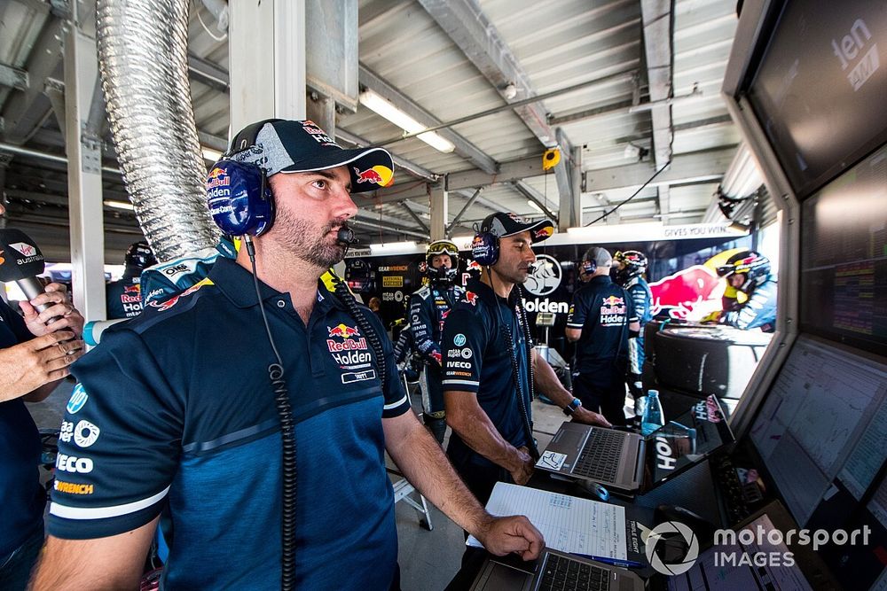 WAU signs Bathurst-winning engineer
