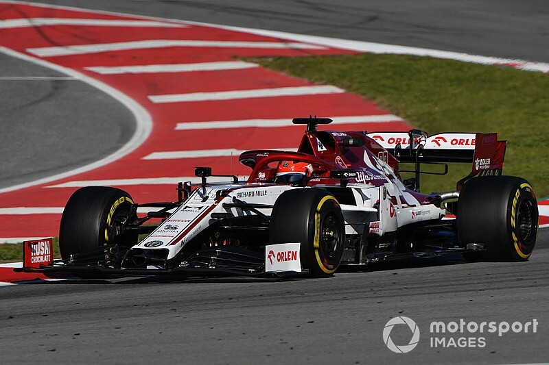 Test 2 Barcellona, Day 1: Alfa al top con Kubica. Vettel sesto