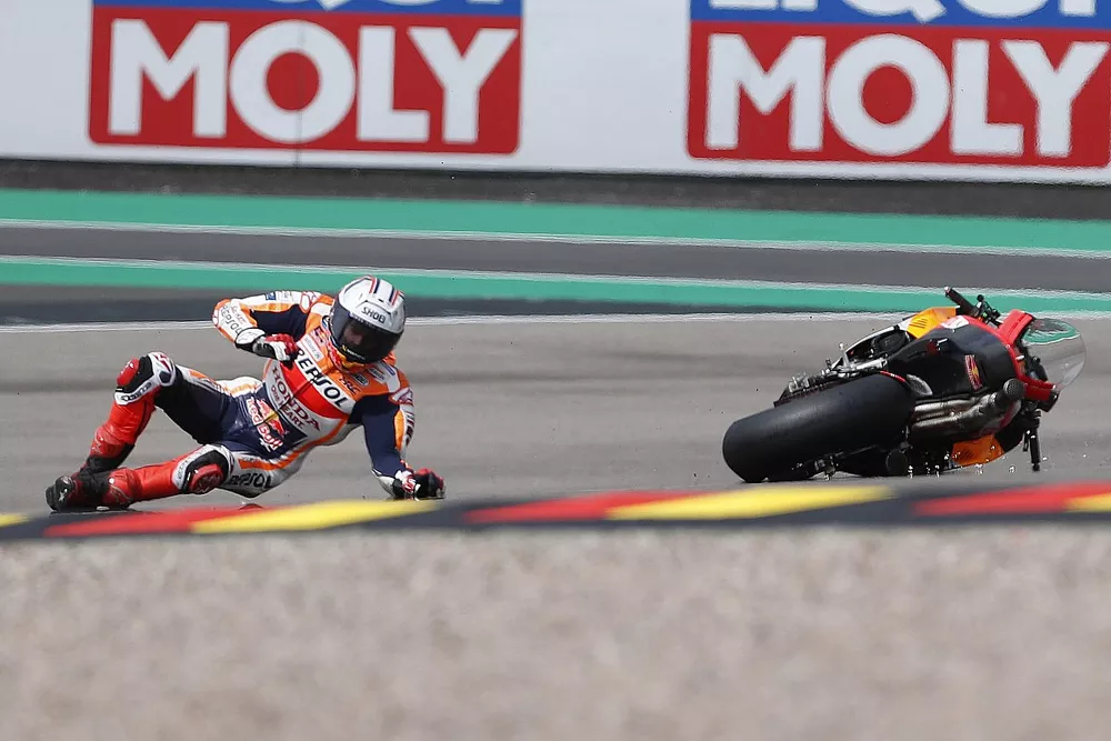 Chute de Marc Marquez, Repsol Honda Team 