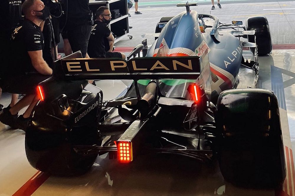Renault'nun 2021 motoru, Mercedes'ten 35 beygir gerideymiş