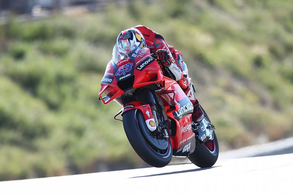 MotoGP | Valencia, Libere 2: Ducati ok con Miller, Bagnaia terzo
