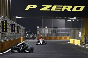 Hamilton says F1 in "danger zone" over Jeddah circuit traffic