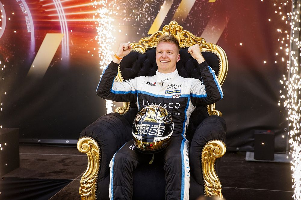 Sochi WTCR: Ehrlacher champion, Azcona scores first win of 2021