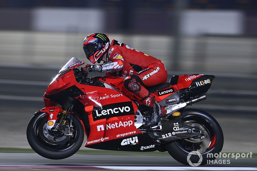Bagnaia no ve una gran ventaja de las Ducati en las rectas