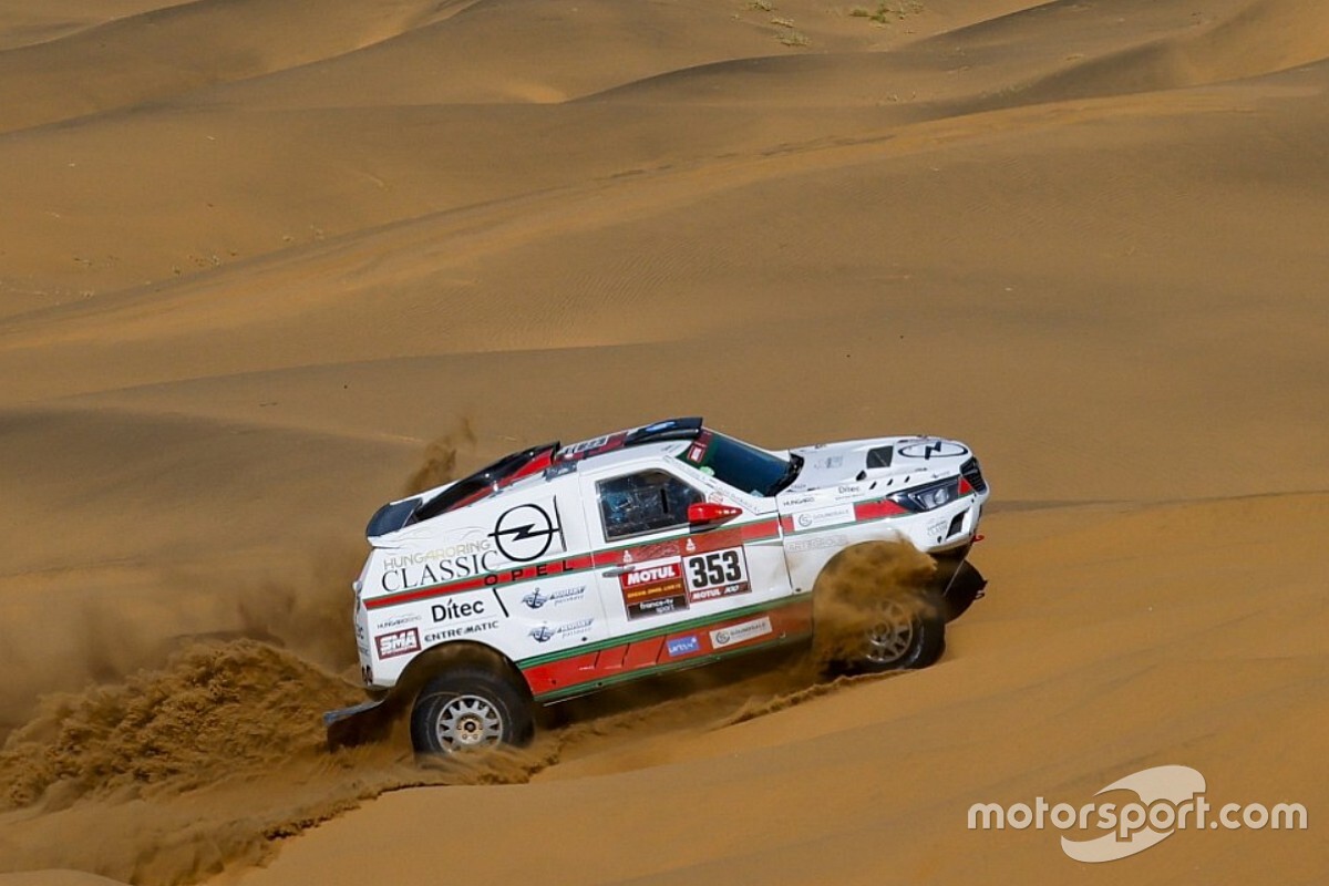 Szalayék számára véget ért a 2021-es Dakar-rali