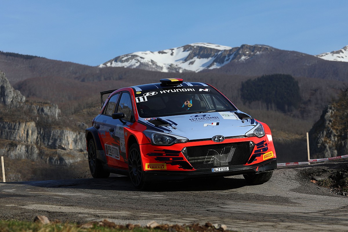CIR, Ciocco, PS5-7: Neuville resiste ad Albertini, Breen KO