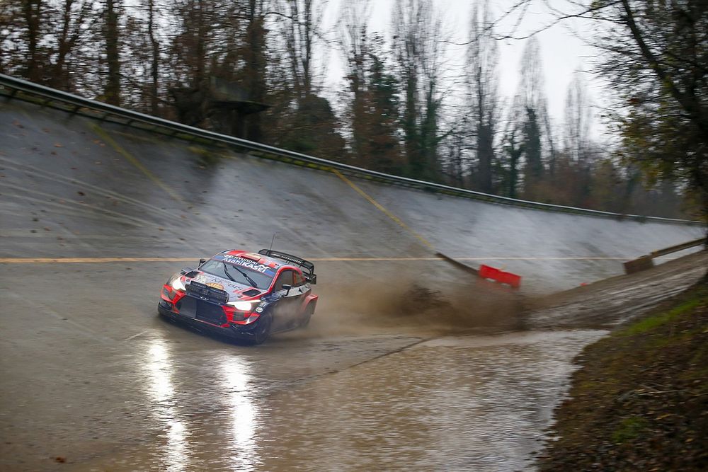 Dani Sordo, Carlos Del Barrio, Hyundai Motorsport Hyundai i20 Coupe WRC